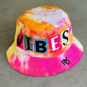 Retro Xo Vibe Bucket Hat